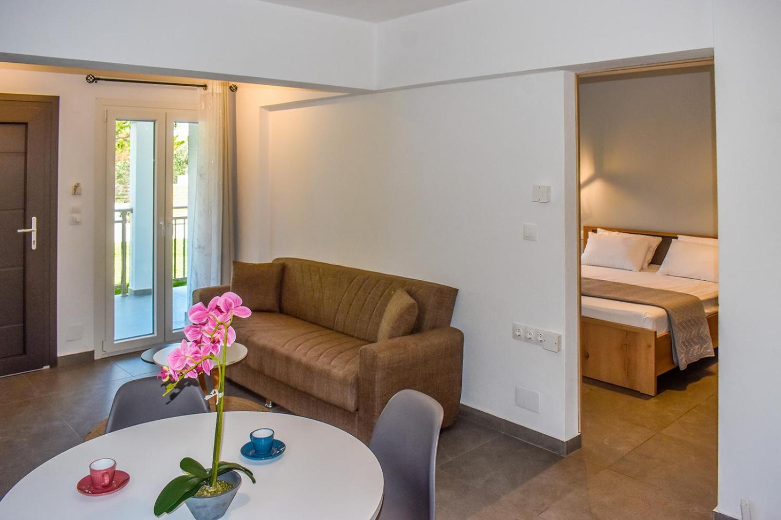 Ktima Holiday House Скиатос Экстерьер фото